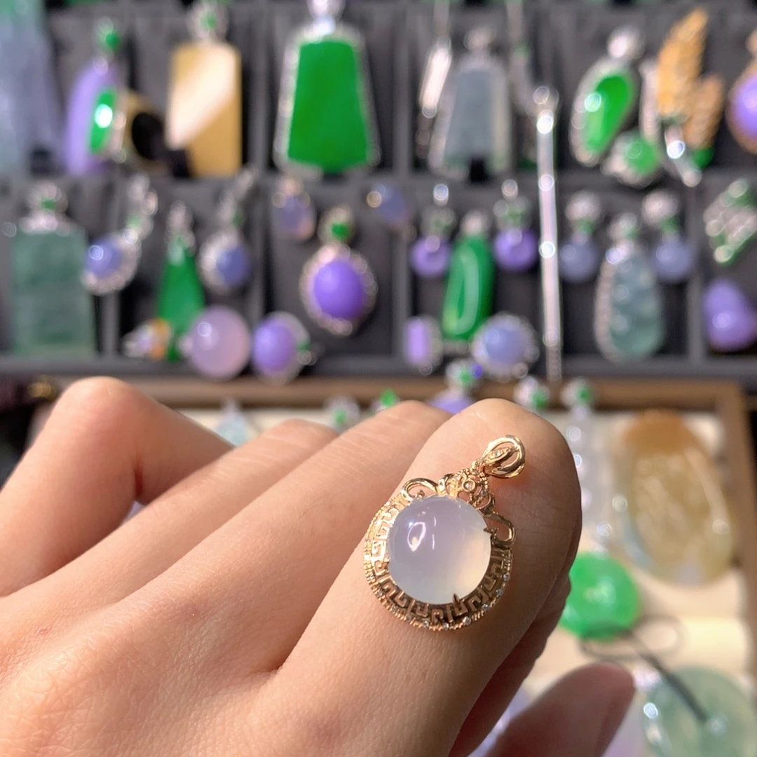 翡翠18K金镶嵌吊坠(不含链)