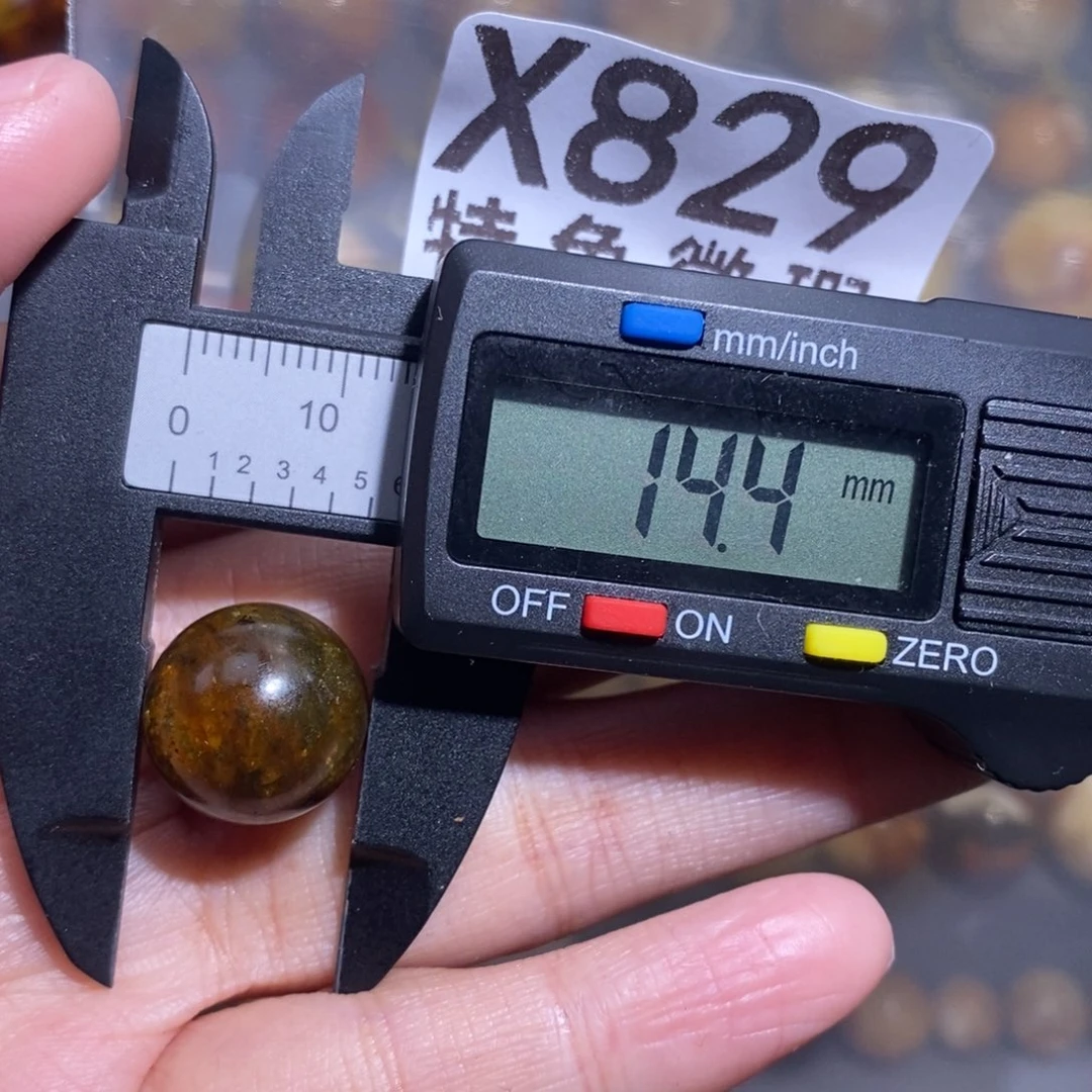 琥珀未镶嵌裸石未镶嵌