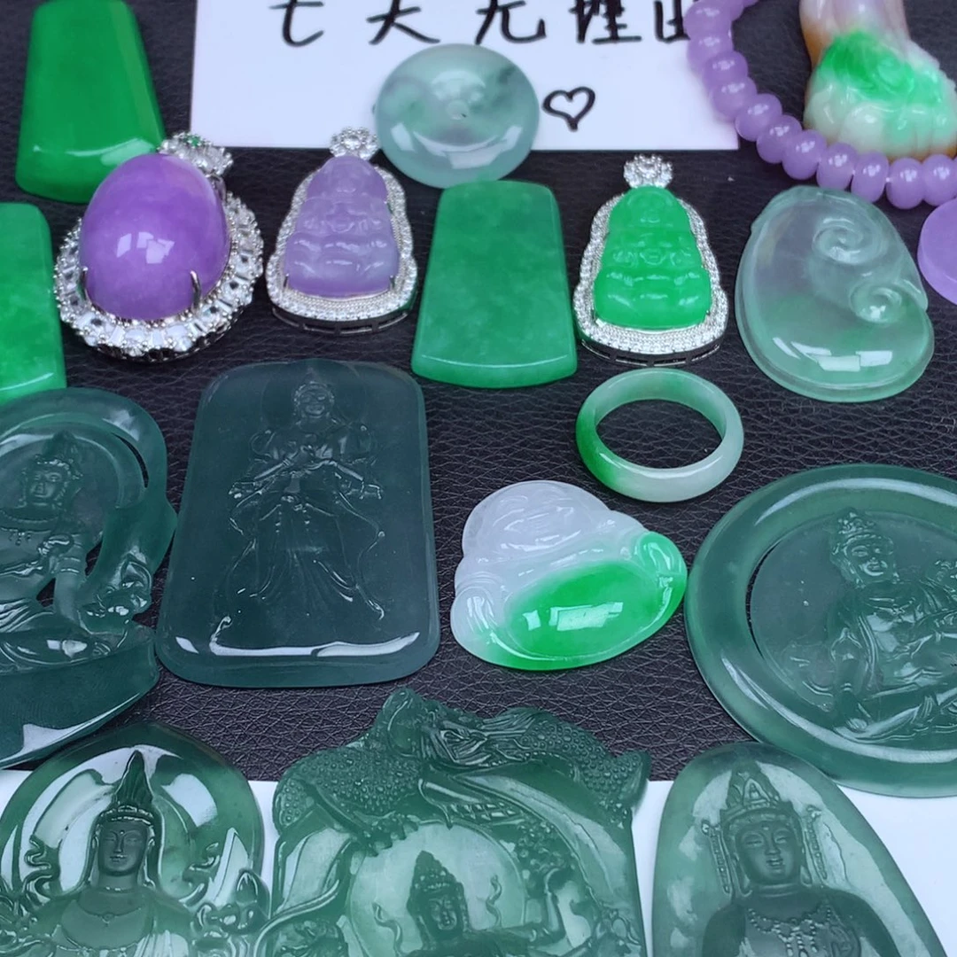 翡翠未镶嵌颈饰天然的缅料a货吊坠挂件