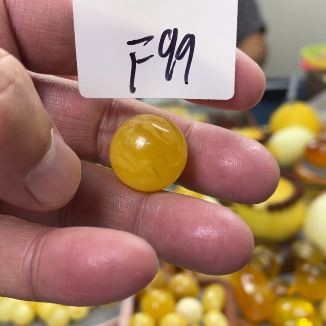 手链琥珀未镶嵌多样性发，发其中一件