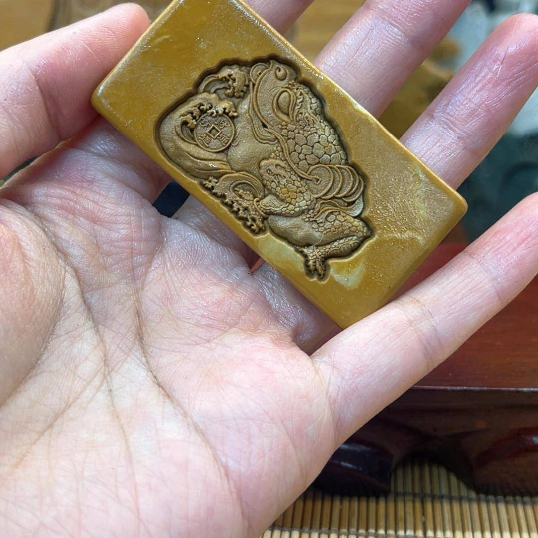 戈壁石2222225555555665566