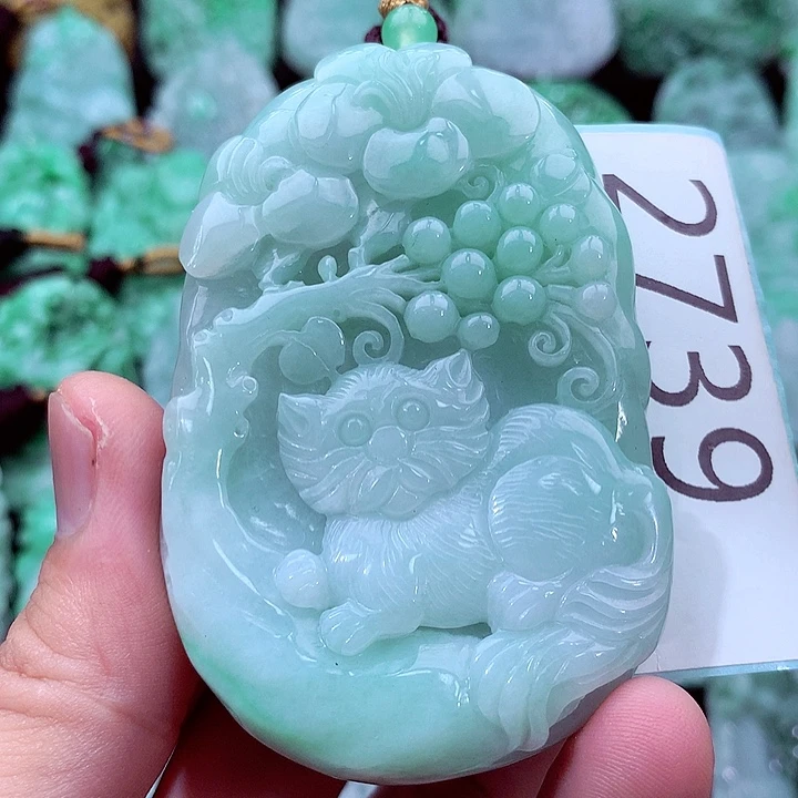 吊坠(不含链)未镶嵌翡翠