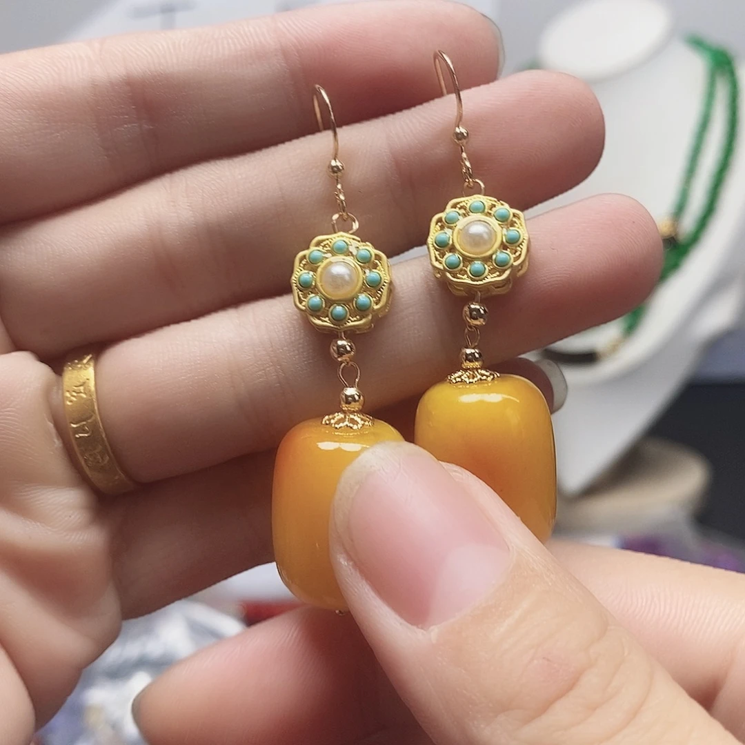 琥珀未镶嵌耳饰136