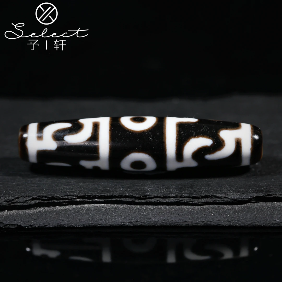 予轩出品；精品上乘钟志明手工黑白台珠莲师三眼56.7*13mm天珠吊坠