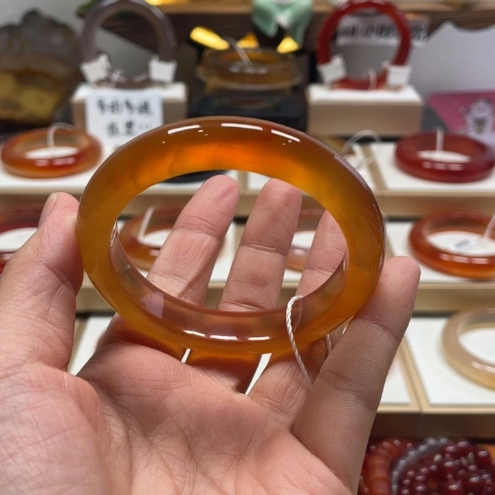 玛瑙/玉髓未镶嵌手镯