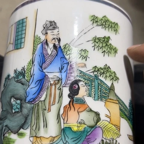 是因为她没有那么想过和我们做同样