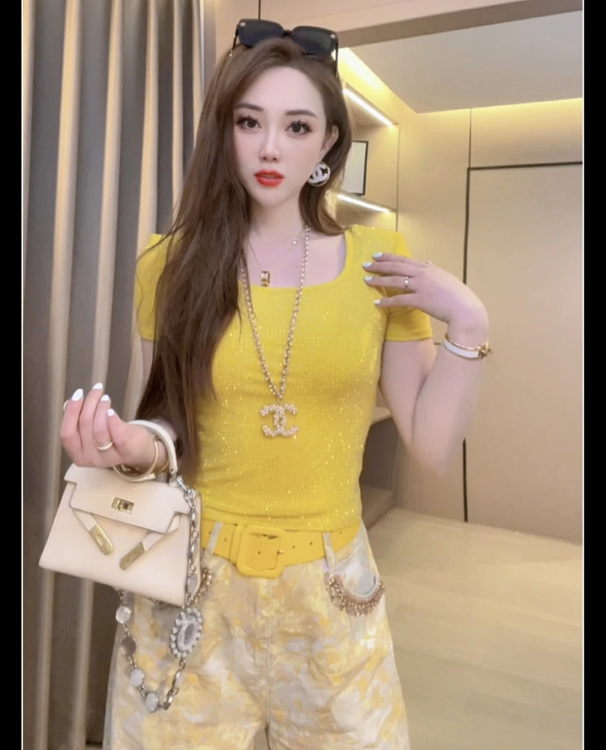 【夏日限定】重工烫钻短袖夏季纯欲修身显瘦短款上衣