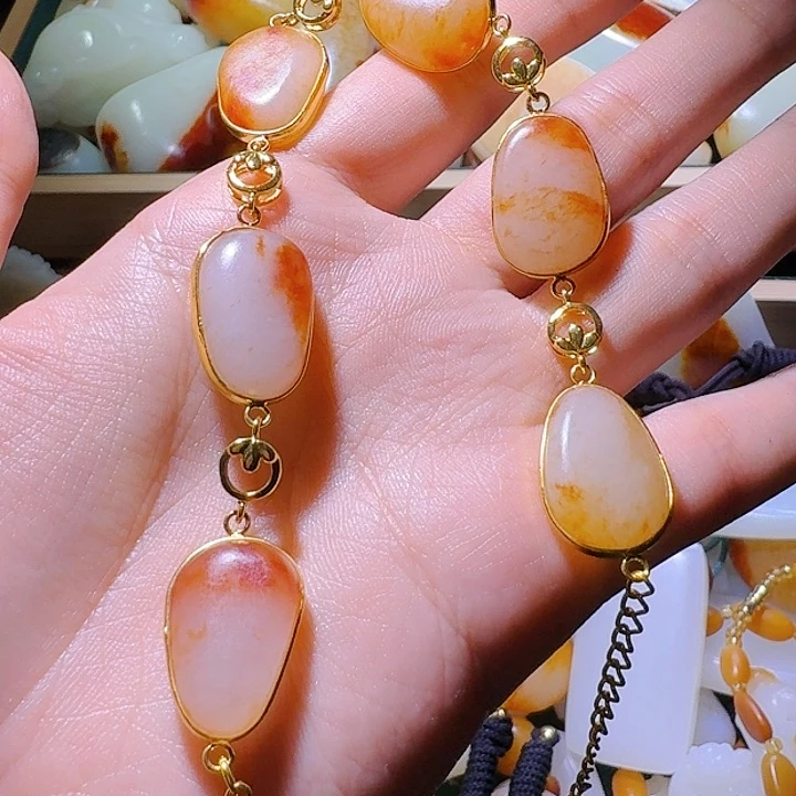 和田玉挂件未镶嵌老*子