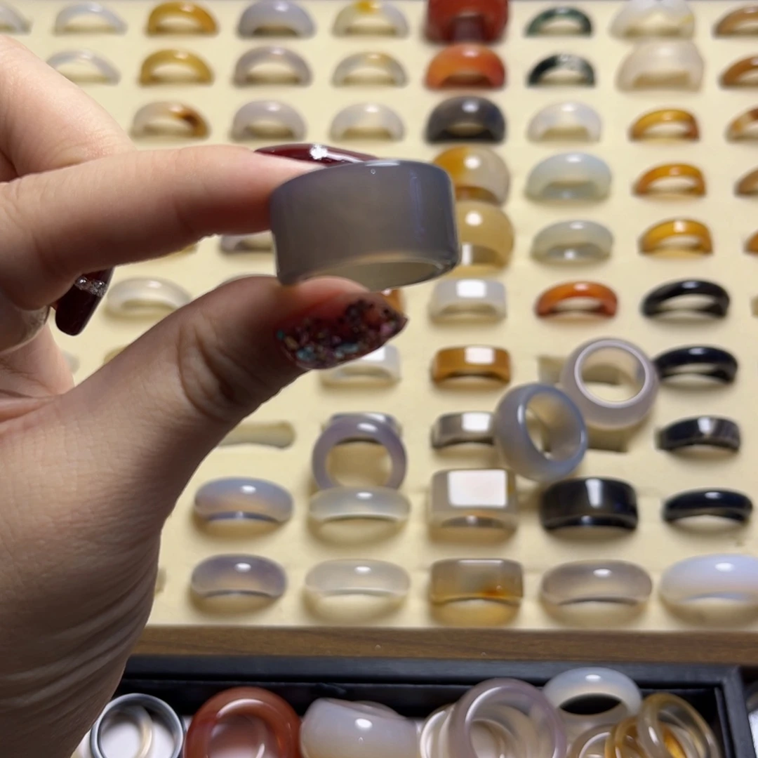 石英质玉戒指合金琳****呀