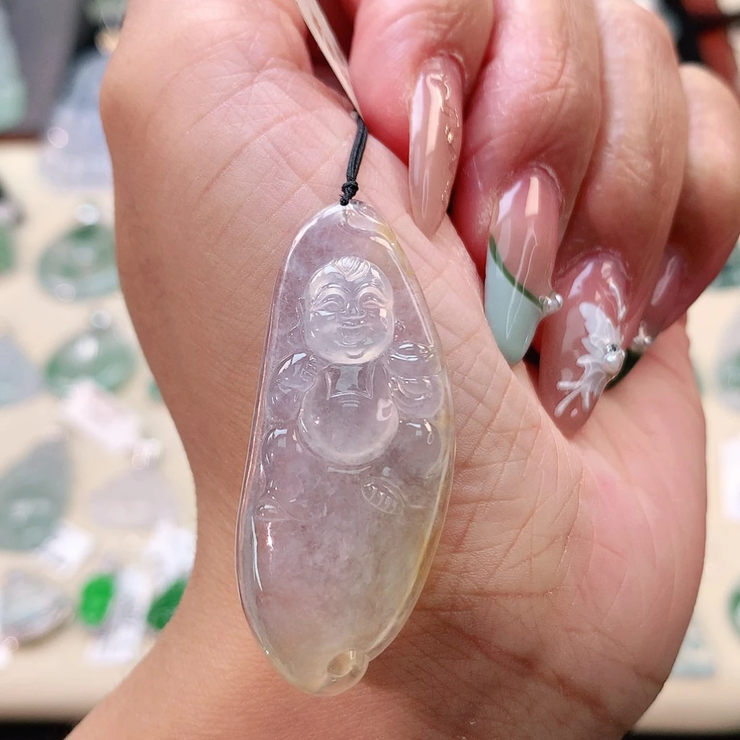 翡翠未镶嵌颈饰送财童子