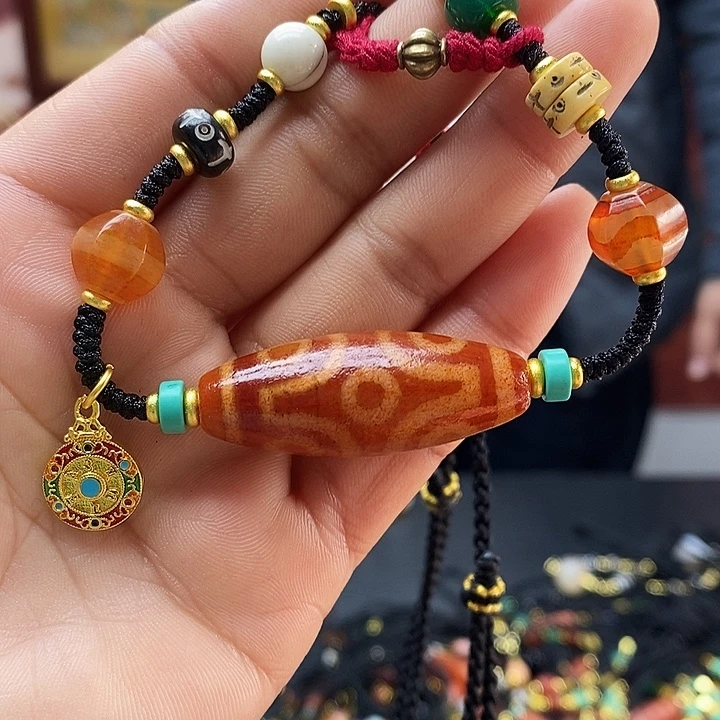 玛瑙/玉髓合金颈饰