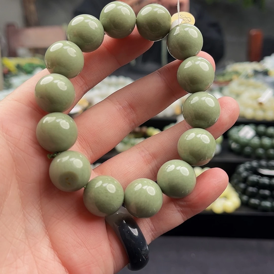 和田玉手串未镶嵌