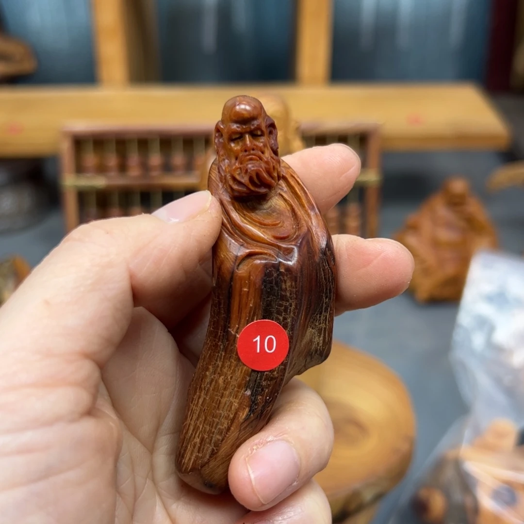 鹰***9柏木崖柏木摆件手把件