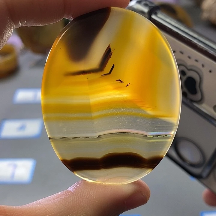 玛瑙/玉髓未镶嵌珠宝半成品有彩