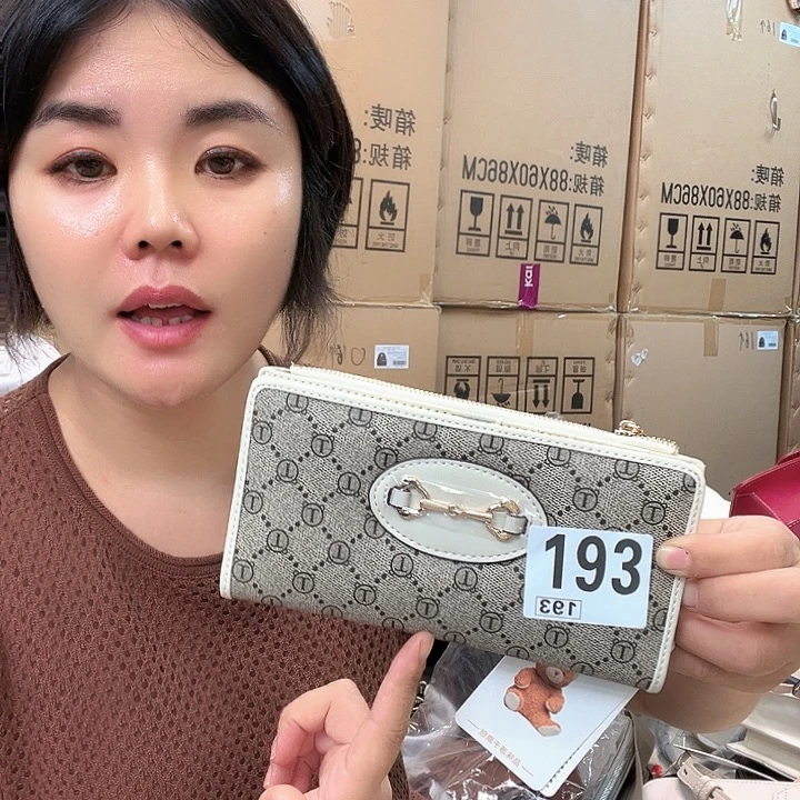 PVC包包包包包包包包