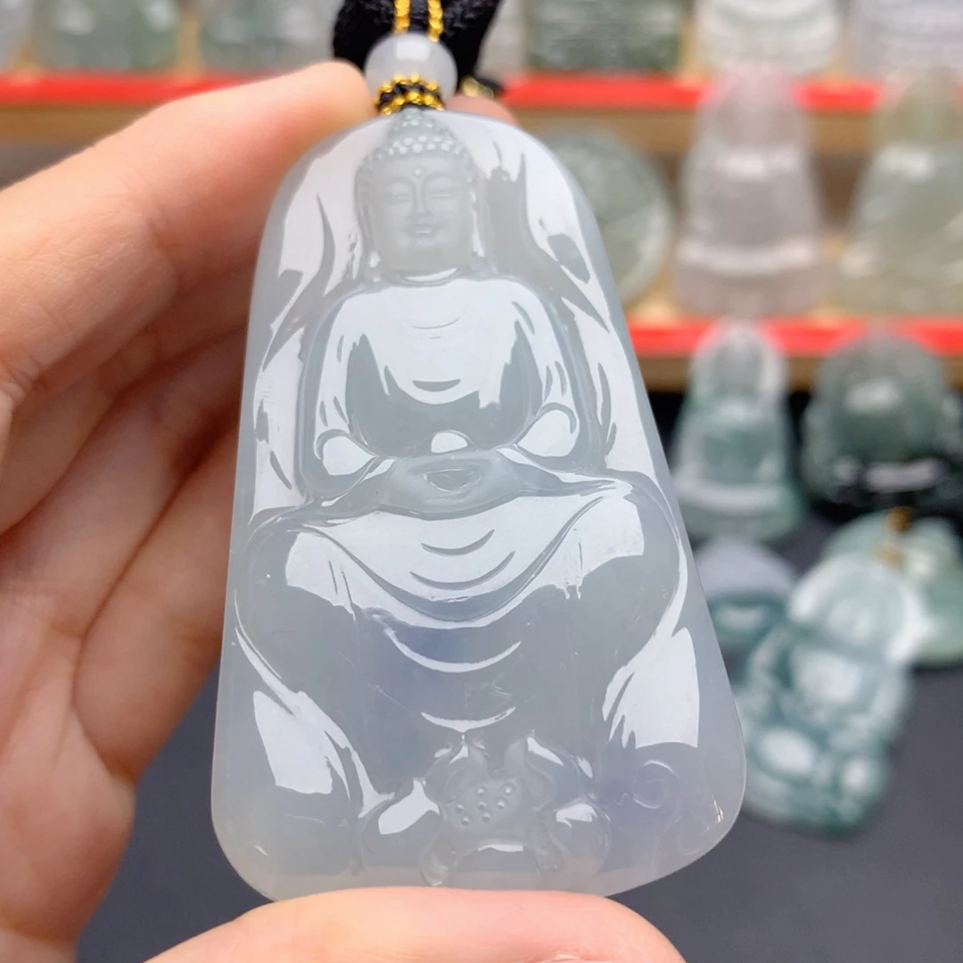 翡翠未镶嵌颈饰大日