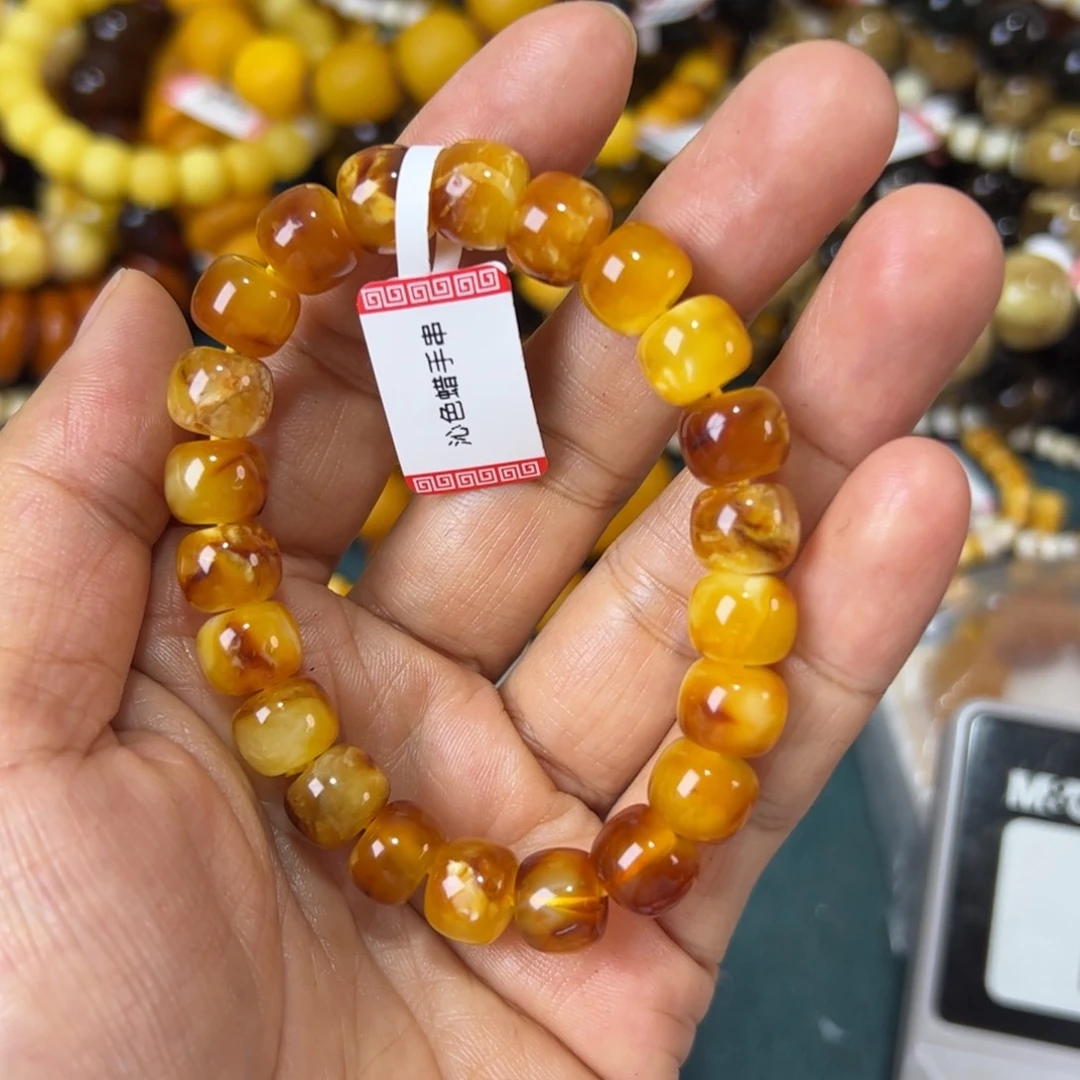 未镶嵌琥珀珠宝奇石934