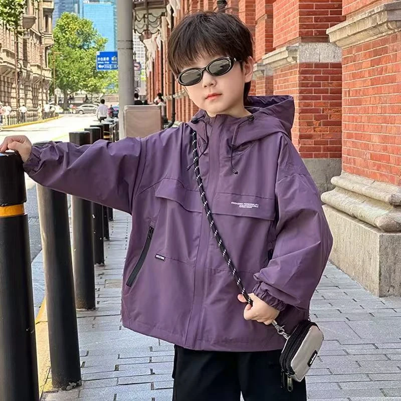 【现货现发】男童冲锋衣春秋2025新款儿童秋装连帽上衣男孩工装休闲