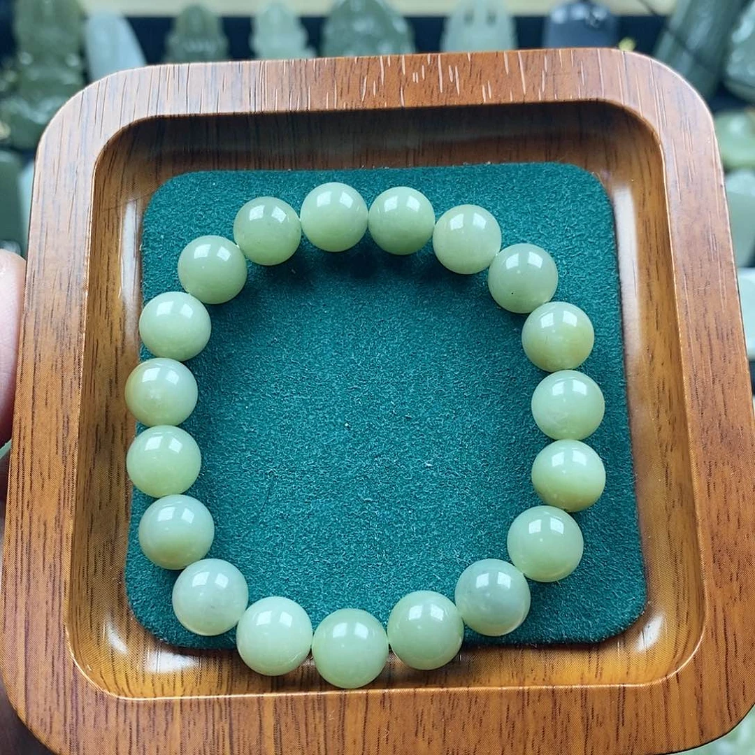 和田玉未镶嵌颈饰卡10mm手串