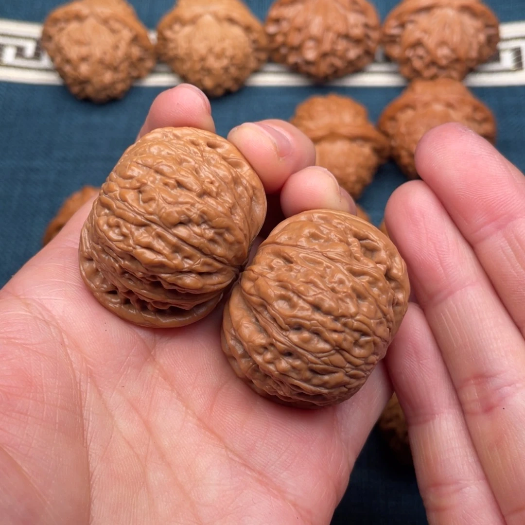 文玩核桃把件39全品铁锤