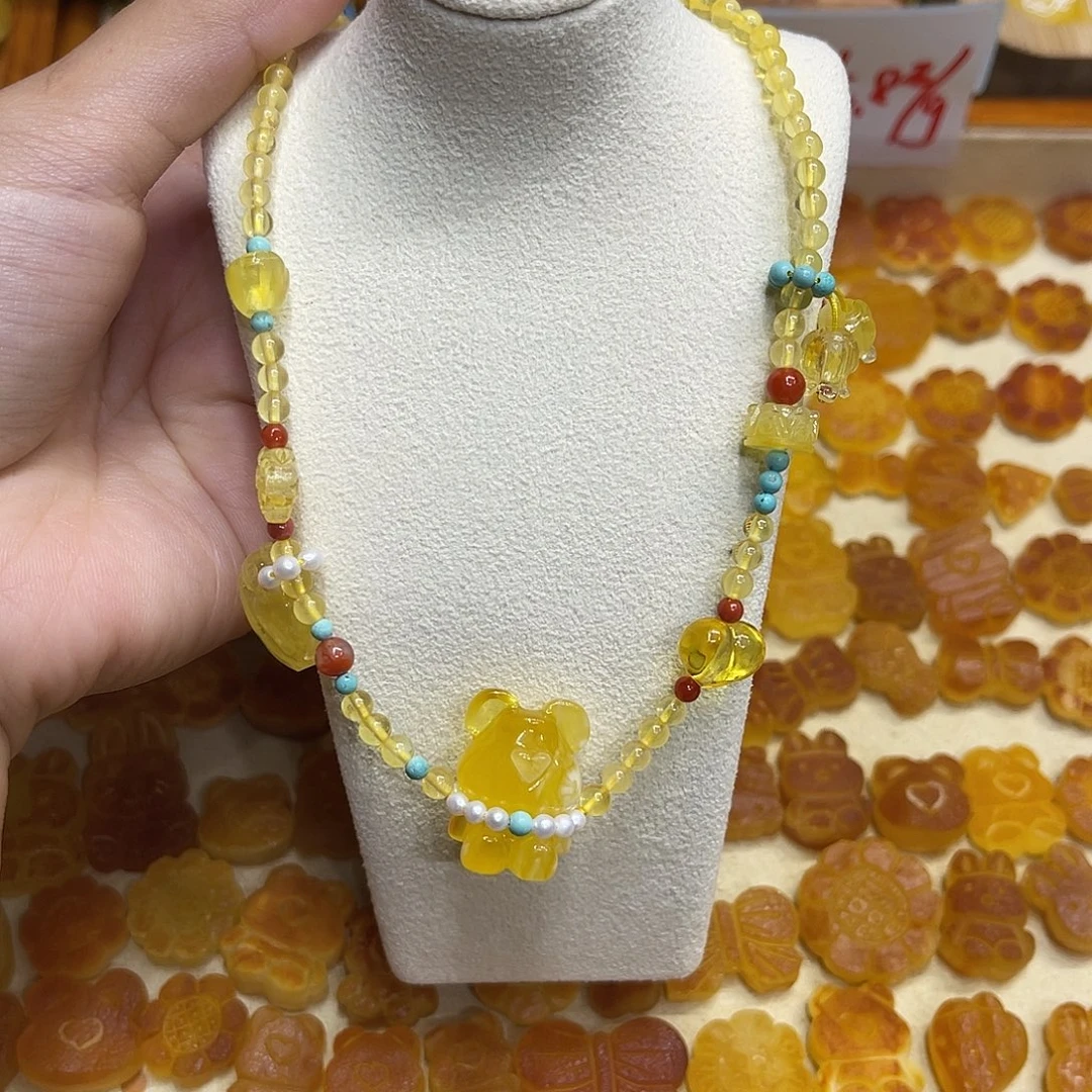 琥珀未镶嵌珠宝奇石