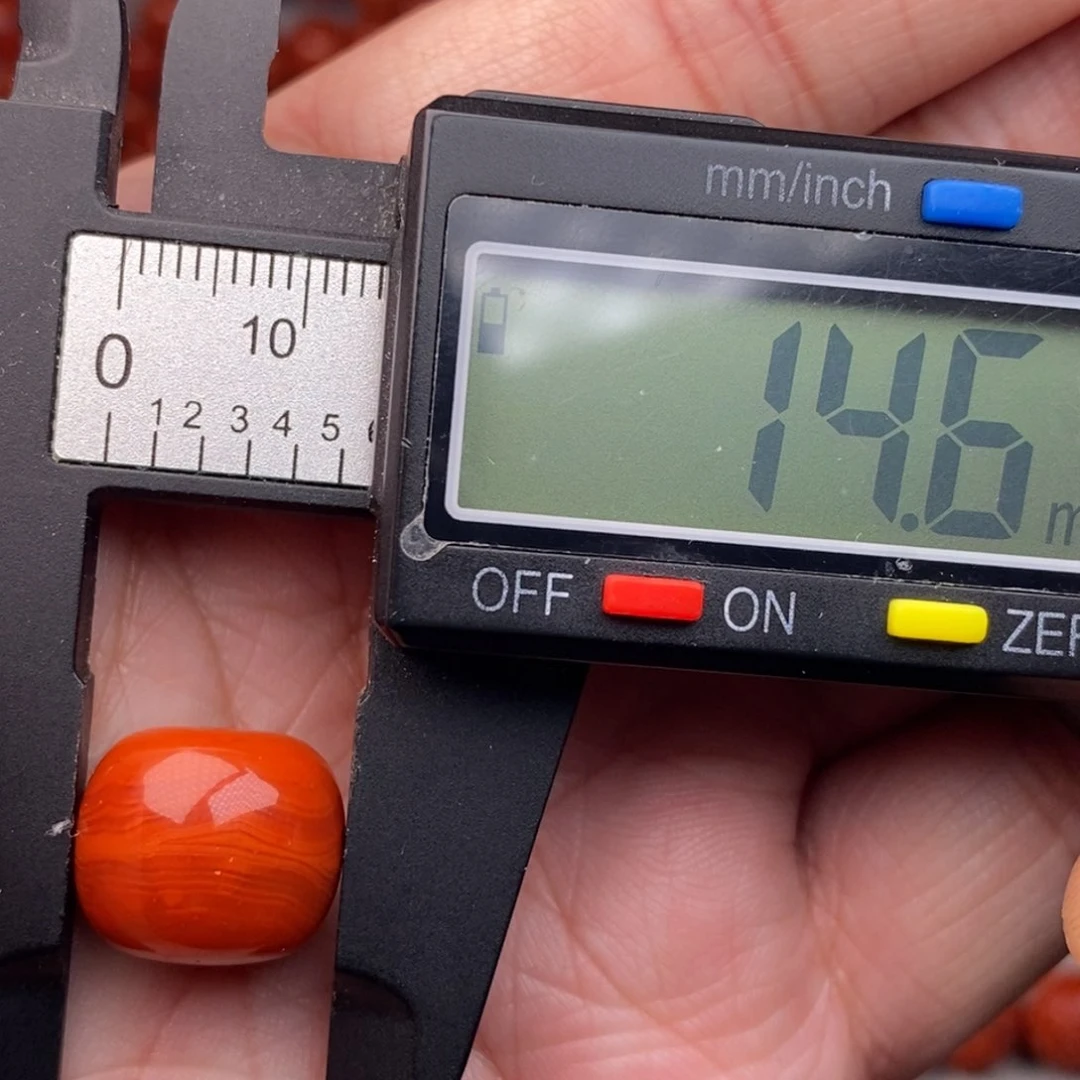 南红玛瑙配饰未镶嵌微瑕