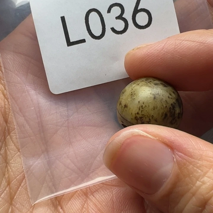 和田玉（糖玉）珠宝半成品未镶嵌