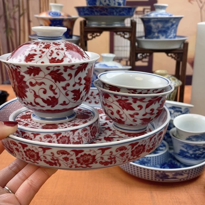 陶摆件釉里红缠枝莲五件套