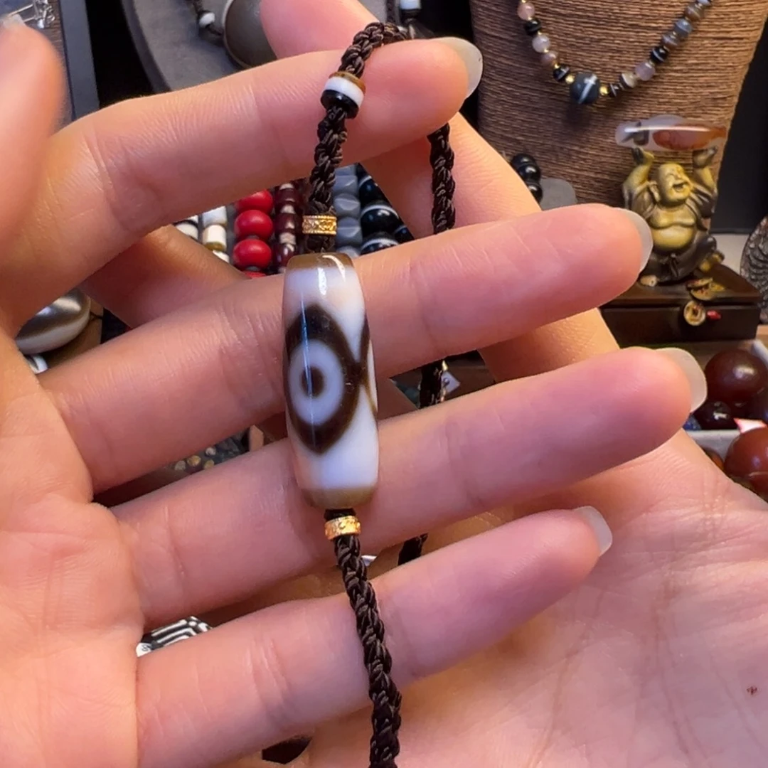 斯***n未镶嵌颈饰玛瑙/玉髓