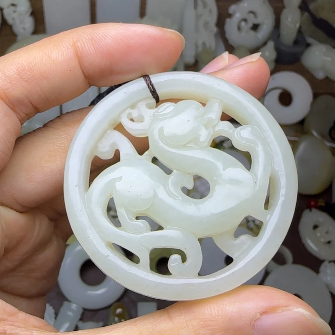 和田玉未镶嵌挂件