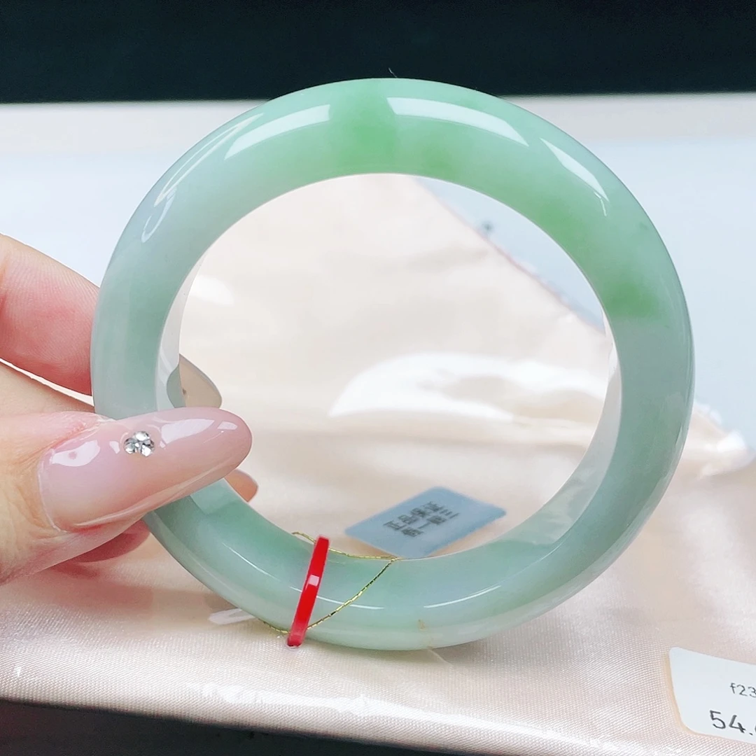 翡翠未镶嵌手镯 正圈54+