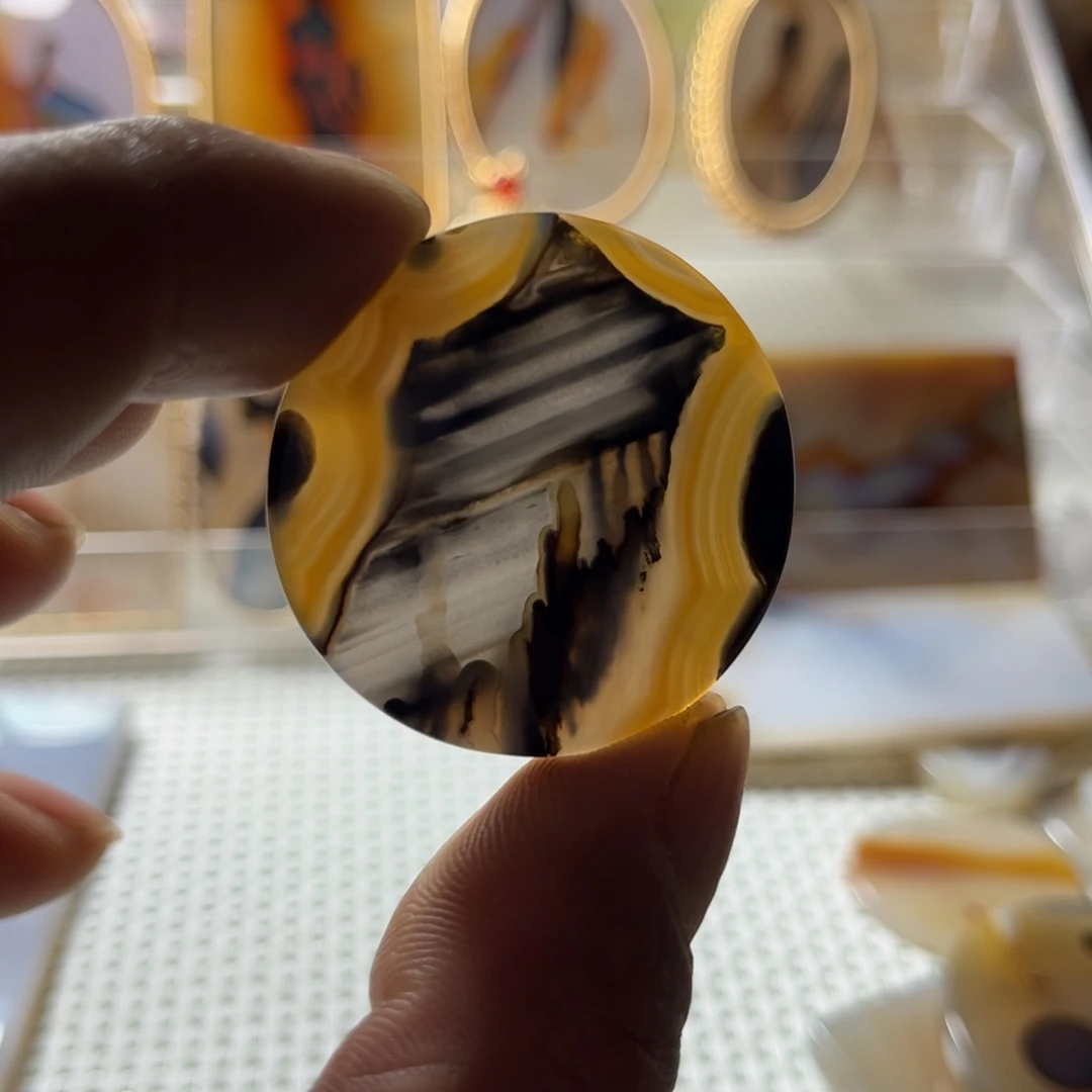 玛瑙/玉髓未镶嵌颈饰