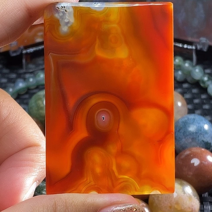 未镶嵌颈饰玛瑙/玉髓