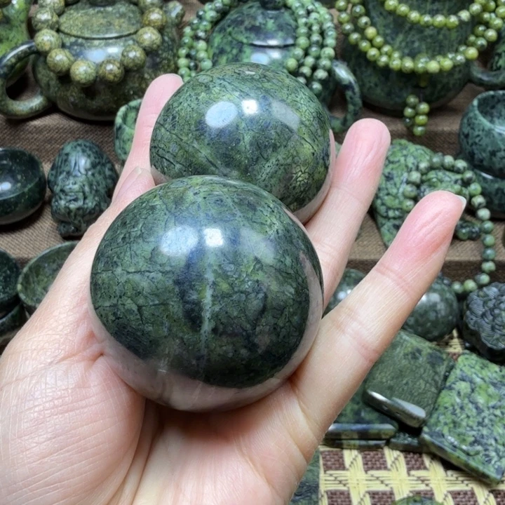 蛇纹石玉未镶嵌药王石能量养生产品