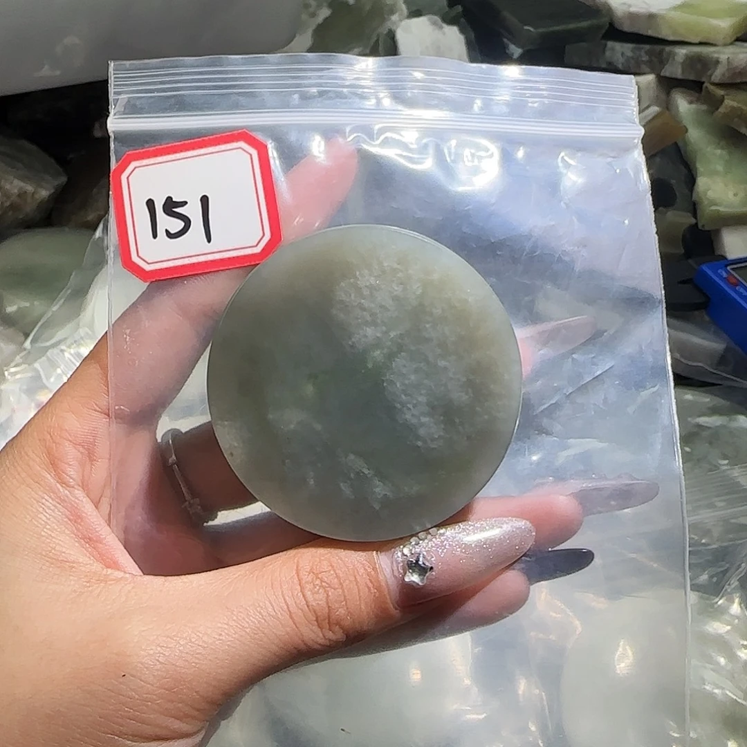 和田玉未镶嵌珠宝半成品