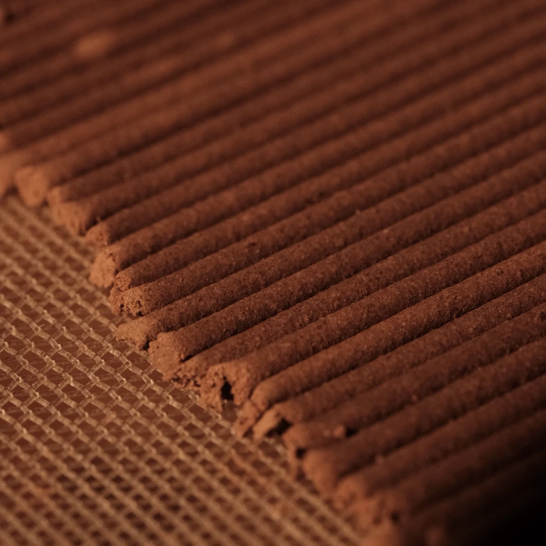 大三合体验装8支沉香龙涎麝合香，花香为主微凉，孕妇禁用