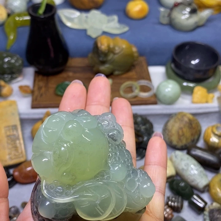 蛇纹石玉未镶嵌岫玉