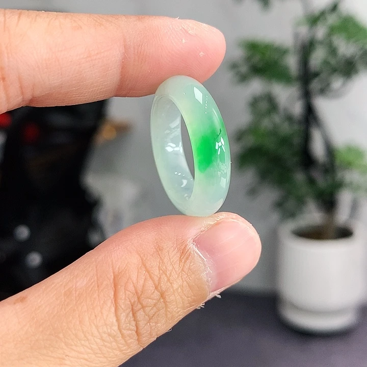 翡翠未镶嵌戒指15号
