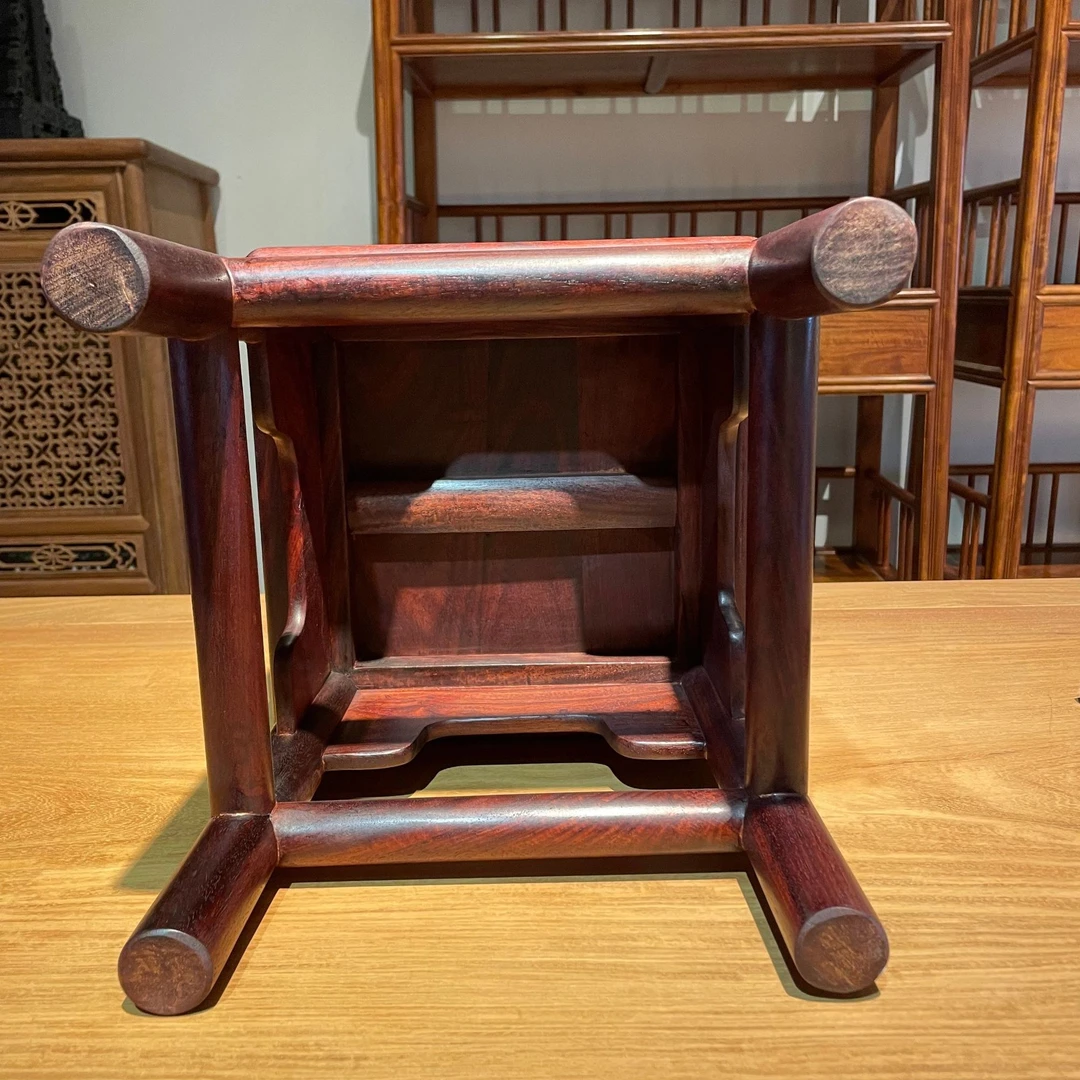 血檀四方富贵凳（28*28*26）冲量亏本畅销款小家具