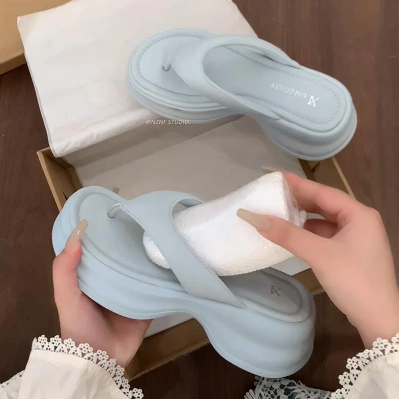 方正品】增高厚底人字拖鞋女款夏外穿2025新款仙女风踩屎感凉拖鞋