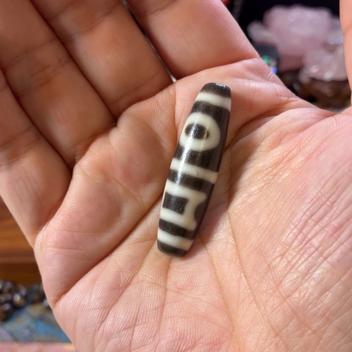 宽***通玛瑙/玉髓未镶嵌颈饰