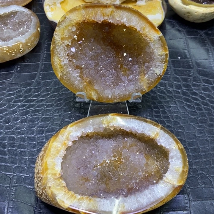 未镶嵌珠宝半成品水晶