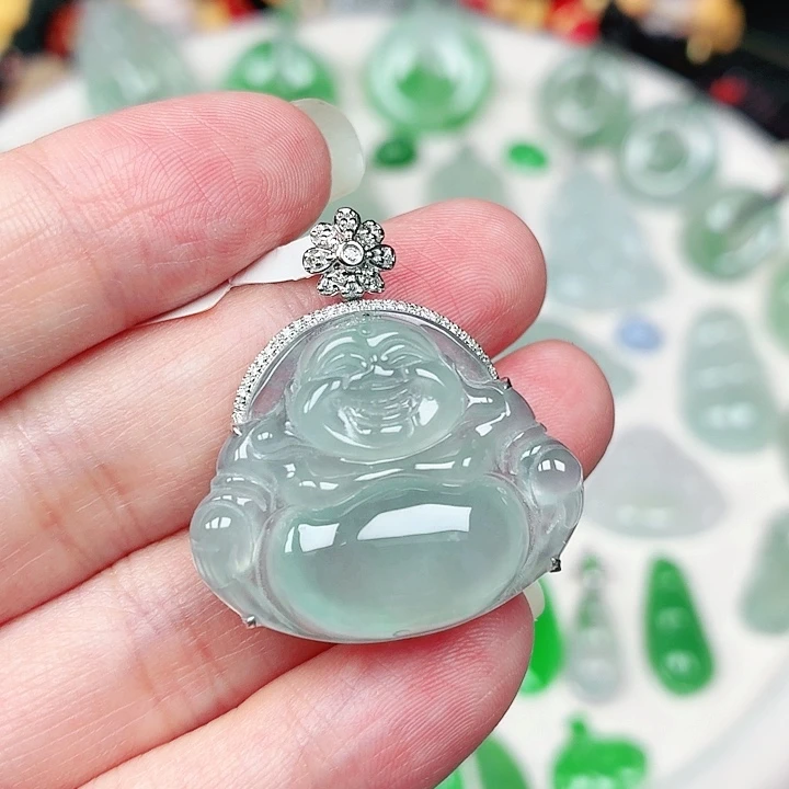 翡翠18K金镶嵌颈饰缅甸天然A货翡翠