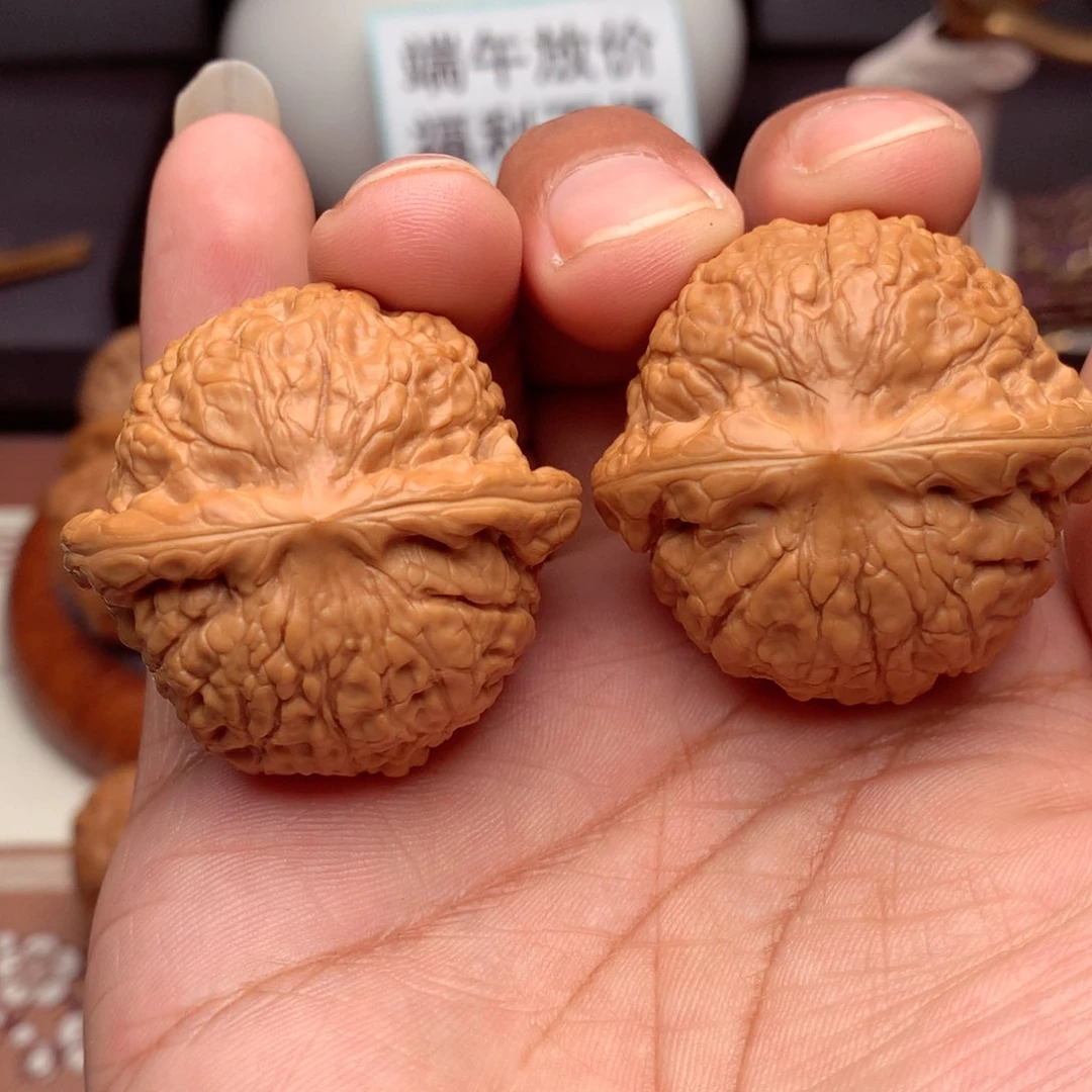 文玩核桃吊坠39大尺夜明珠10号