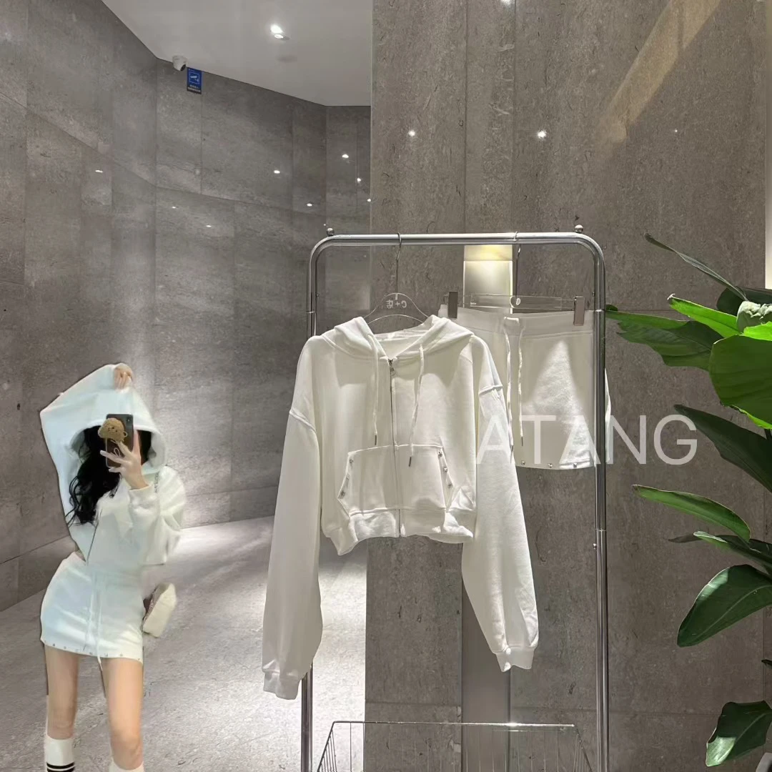 啊糖shop-白色套装