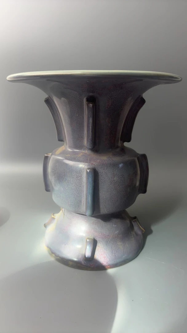 钧窑五大名窑钧瓷出戟尊玫瑰紫月白釉蚯蚓走泥纹摆件