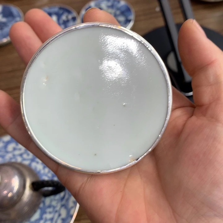 壶承少****n现代纯手工的工艺品
