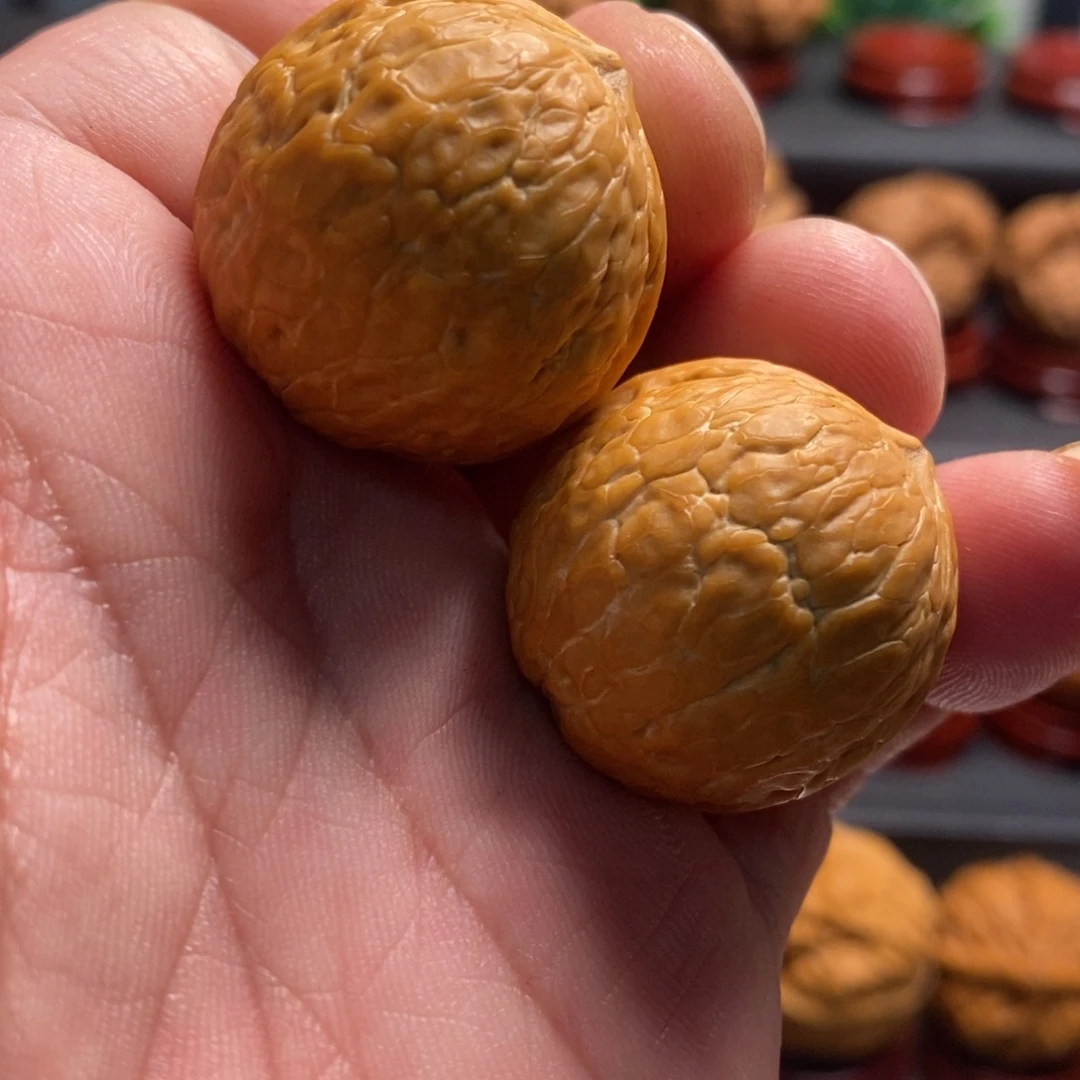 文玩核桃吊坠蛇皮球30尺