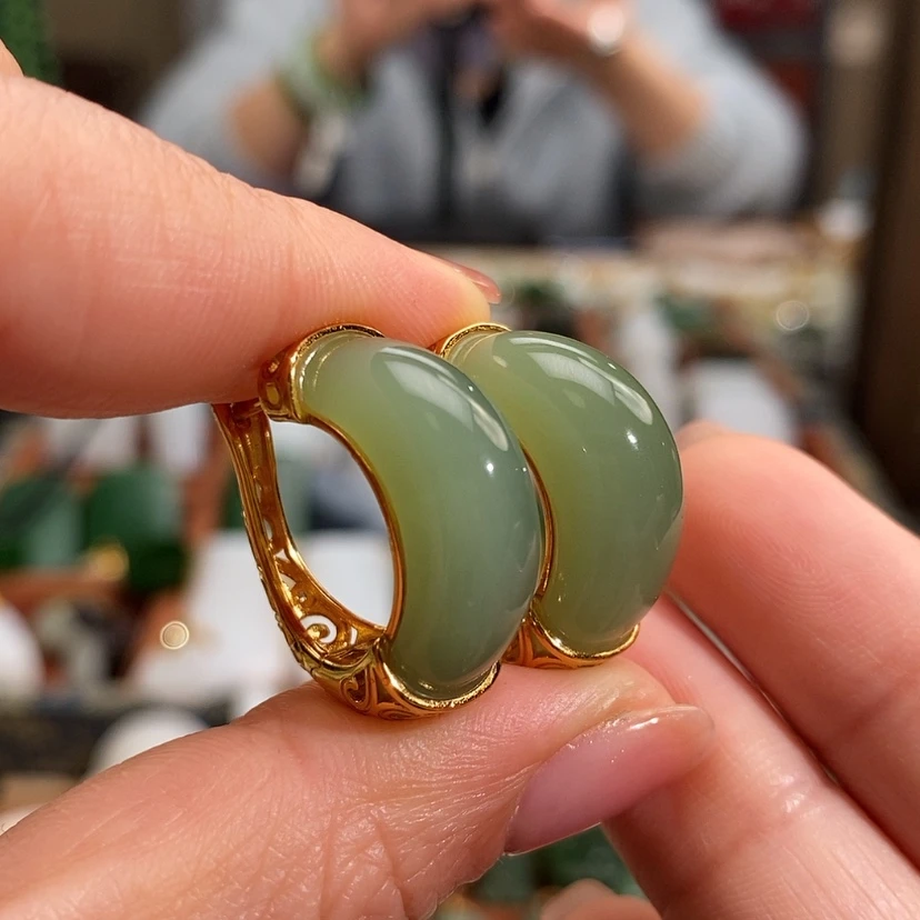 【闪购商品】银S925镶嵌和田玉耳饰