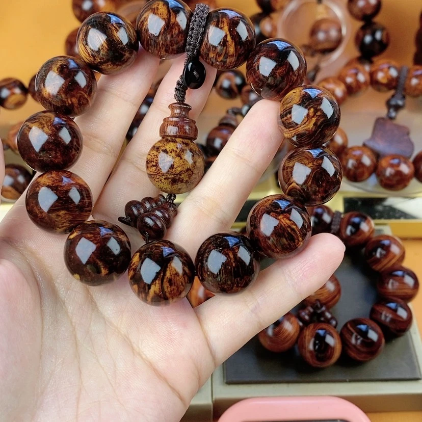 【闪购商品】黄花梨/降香黄檀牛*北